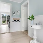 Сasa de vacaciones Cozy In Aakirkeby With Kitchen