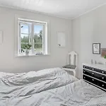Cozy In Aakirkeby With Kitchen Сasa de vacaciones Vester Somarken