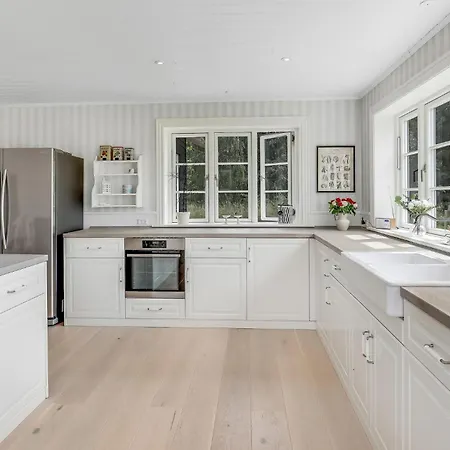 Cozy In Aakirkeby With Kitchen Сasa de vacaciones *